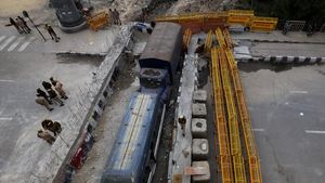 Barikade Ini Hadang Konvoi Petani India Menuju New Delhi