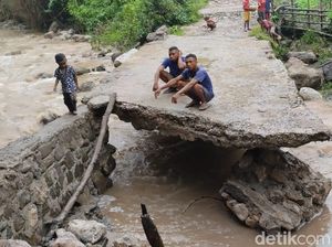 Jembatan di Amfoang Putus, Akses Lumpuh Total Jembatan di Amfoang Putus, Akses Lumpuh Total