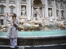 Begini Asal-usul Takhayul Lempar Koin ke Air Mancur