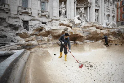 Ke Mana Larinya Koin-koin di Air Mancur Trevi Italia?