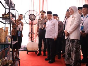 Wapres Harap BLK Komunitas Lahirkan Masyarakat Mandiri Sesuai Pasar Kerja Wapres Harap BLK Komunitas Lahirkan Masyarakat Mandiri Sesuai Pasar Kerja