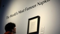 Tadinya serbet tersebut hendak disimpan di museum Barcelona di Camp Nou, namun negosiasi di masa lalu gagal menemui kata sepakat. Akhirnya serbet itu dilelang ke publik oleh rumah lelang Bonhams.