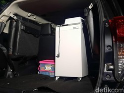 Tak Cukup 1 Mesin Hitung Uang saat KPK Sita Rp 15 M dari Hanan Supangkat