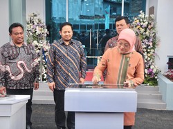 Menaker Resmikan 3 Gedung Baru di Area BBPVP Bandung