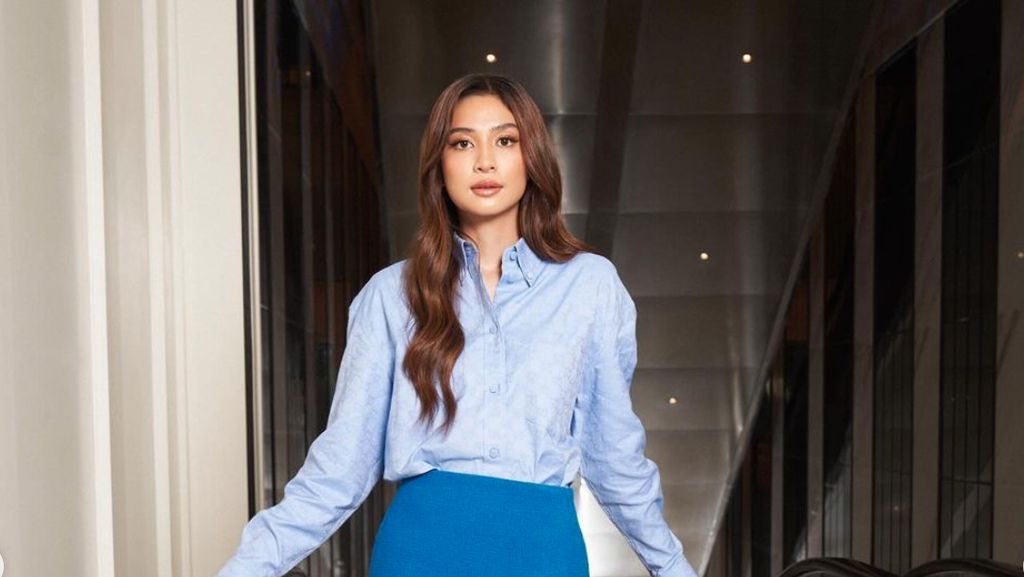 8 Foto Mikha Tambayong yang Makin Cantik, Pamer Kaki Jenjang Bak Supermodel 8 Foto Mikha Tambayong yang Makin Cantik, Pamer Kaki Jenjang Bak Supermodel