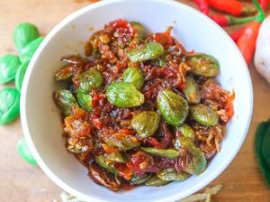 3 Resep Sambal Petai, Pedas Nendang Penambah Semangat Makan 3 Resep Sambal Petai, Pedas Nendang Penambah Semangat Makan