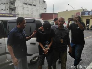 Alasan Pria di Mojokerto Paksa Pacar Threesome yang Bikin Elus Dada Alasan Pria di Mojokerto Paksa Pacar Threesome yang Bikin Elus Dada