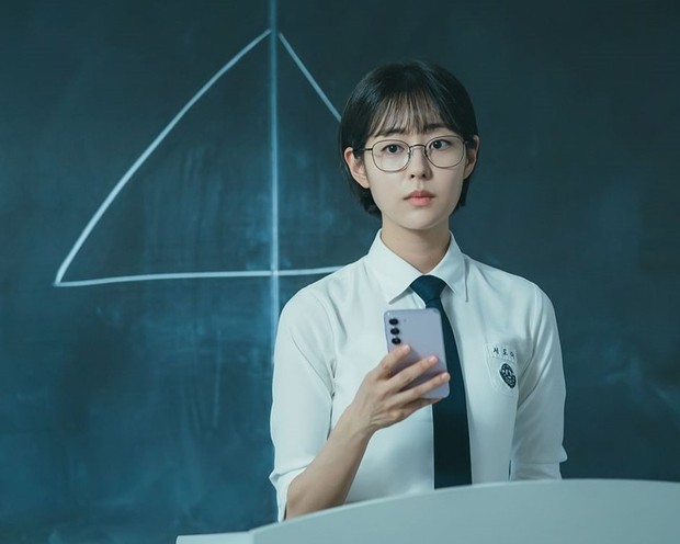 Shin Seul Ki di drama Pyramid Game/ Foto: instgaram.com/tvn_drama Shin Seul Ki di drama Pyramid Game/ Foto: instgaram.com/tvn_drama