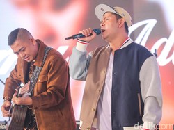 Kamu Adalah Jadi Karya Tulus Ade Govinda Bareng Cakra Khan