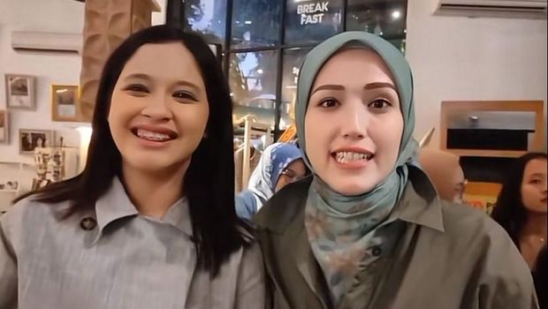 Adelia Pasha dan Shakiena Azalea