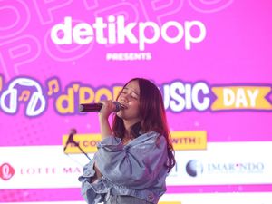 Nge-Fans IU Sampai Struggle Alsa Aqilah di Industri Musik Nge-Fans IU Sampai Struggle Alsa Aqilah di Industri Musik