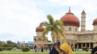 Bingkai Sepekan: Ragam Tradisi Sambut Bulan Suci