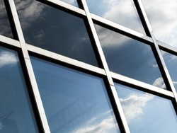 Asal Usul Kaca, Pernah Jadi Aksesoris Makam Raja Mesir