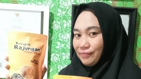 Ini Sosok di Balik Kerupuk Rajungan Mama Muda yang Diendorse Jokowi