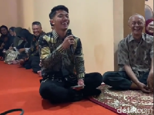 Viral Momen Lamaran Jadi Ambyar, Pria Ini Roasting Calon Istri Depan Keluarga