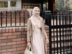 Oki Setiana Dewi dan Keluarga Pindah ke Mesir Usai Tunaikan Haji
