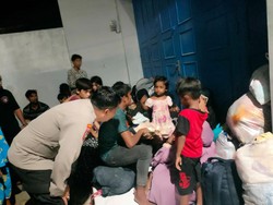29 Pengungsi Rohingya Diamankan di Pintu Tol Pekanbaru-Dumai