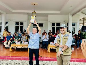 Pemkab Bone Bidik Adipura Kencana Usai Raih Kategori Sedang Setelah 16 Tahun Pemkab Bone Bidik Adipura Kencana Usai Raih Kategori Sedang Setelah 16 Tahun