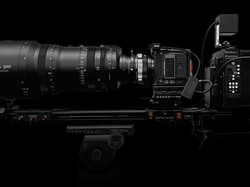 Nikon Akuisisi Red, Pembuat Kamera Andalan Film Holywood