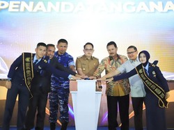 Pj Gubernur Jatim-Walkot Madiun Resmikan Gedung Baru SMAN 3 Taruna Angkasa