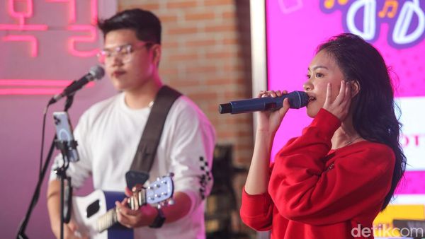 Sing along Bareng Zara Leola