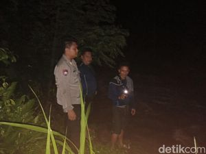 Seorang Warga Dikabarkan Hilang Terseret Banjir Probolinggo Seorang Warga Dikabarkan Hilang Terseret Banjir Probolinggo
