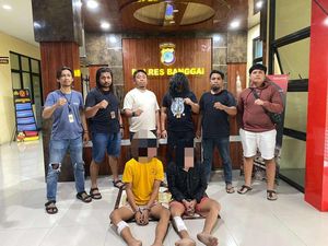 2 Pria Buron Kasus Pengeroyokan Maut Sopir Direktur PDAM Luwuk Ditangkap! 2 Pria Buron Kasus Pengeroyokan Maut Sopir Direktur PDAM Luwuk Ditangkap!