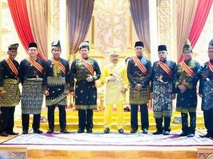 Bamsoet-Tatam Dapat Gelar Dato Sri Utama dari Sultan Kota Pinang XIV