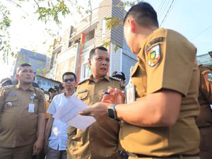 Pemko Pekanbaru Kebut Perbaikan 8 Jalan Rusak Berat Awal Tahun Ini