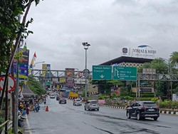 Long Weekend, Arus Lalin di Puncak Bogor Siang Ini Ramai Lancar