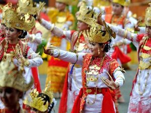 Tari Cangget dari Lampung Utara, Simbol Jati Diri yang Masih Dilestarikan Tari Cangget dari Lampung Utara, Simbol Jati Diri yang Masih Dilestarikan
