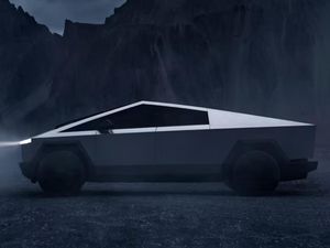 Cybertruck Elon Musk Digilai Seleb Dunia, Harganya Capai Rp 3,7 Miliar Cybertruck Elon Musk Digilai Seleb Dunia, Harganya Capai Rp 3,7 Miliar