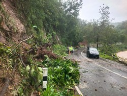 Pacitan Dilanda 12 Kejadian Bencana Selama 2 Hari Terakhir