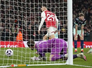 Arsenal Vs Brentford: Menang 2-1, The Gunners ke Puncak Klasemen