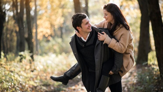 Ilustrasi/Foto: Freepik.com/senivpetro Arti warna merah muda dalam dunia psikologi