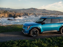 Kia EV9 Jadi Mobil Terbaik Dunia 2024 Pilihan Kaum Hawa