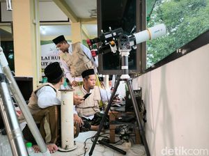 Hilal Tak Terlihat, PWNU Jatim Minta PBNU Usulkan Awal Ramadan 12 Maret Hilal Tak Terlihat, PWNU Jatim Minta PBNU Usulkan Awal Ramadan 12 Maret