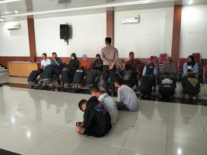 Diduga Hendak Tawuran, 20 Remaja Bawa Sajam di Cilacap Diamankan