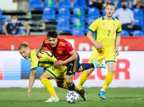 LEGANES, SPAIN - JUNE 8: (L-R) Domantas Simkus of Lithuania, Brahim Diaz of Spain during the  International Friendly match between Spain  v Lithuania at the Municipal Stadium of Butarque on June 8, 2021 in Leganes Spain (Photo by David S. Bustamante/Soccrates/Getty Images)