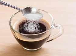 Meracik Kopi Campur Garam, Apakah Ada Khasiatnya?