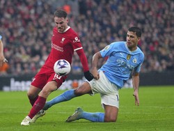 Owen soal Juara Premier League: Hati Pilih Liverpool, Kepala Bilang City