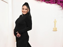 Vanessa Hudgens dan Cole Tucker Dikaruniai Anak Pertama