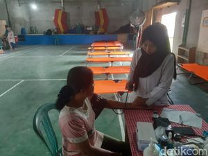 Korban Banjir Ogan Ilir Mulai Terserang Penyakit Gatal-gatal Korban Banjir Ogan Ilir Mulai Terserang Penyakit Gatal-gatal