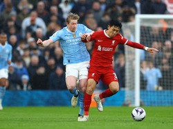 Wataru Endo Jenderal Lini Tengah Liverpool Meredam Man City