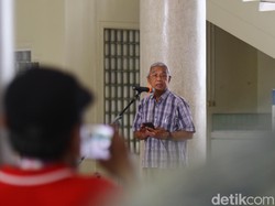 Busyro Sebut Rakyat Diracuni Virus Dinasti Politik Destruktif