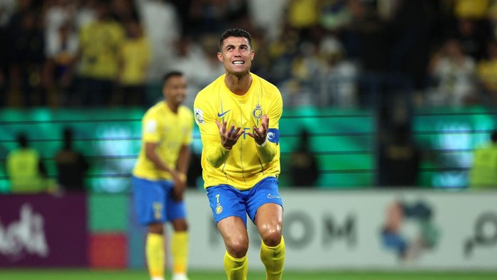 RIYADH, SAUDI ARABIA - MARCH 11: Cristiano Ronaldo of Al Nassr reacts during the AFC Champions League Quarter Final 2nd Leg match between Al-Nassr and Al Ain at Al -Awwal Stadium on March 11, 2024 in Riyadh, Saudi Arabia. (Photo by Yasser Bakhsh/Getty Images) (Photo by Yasser Bakhsh/Getty Images)