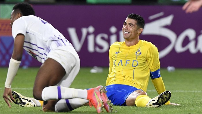 Soccer Football - Asian Champions League - Quarter Final - Second Leg - Al Nassr v Al Ain - Al-Awwal Park, Riyadh, Saudi Arabia - March 11, 2024 Al Nassrs Cristiano Ronaldo reacts REUTERS/Stringer