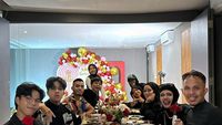Kehebohan Gen Halilintar Saat Makan Bareng di Warung hingga Restoran