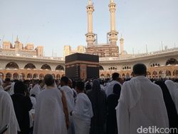 Melihat Persiapan Jemaah Maktour Menuju Makkah