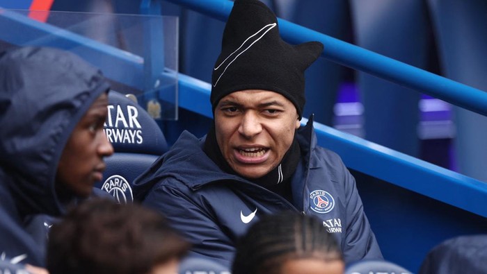 Soccer Football - Ligue 1 - Paris St Germain v Stade de Reims - Parc des Princes, Paris, France - March 10, 2024 Paris St Germains Kylian Mbappe is seen before the match REUTERS/Stephanie Lecocq